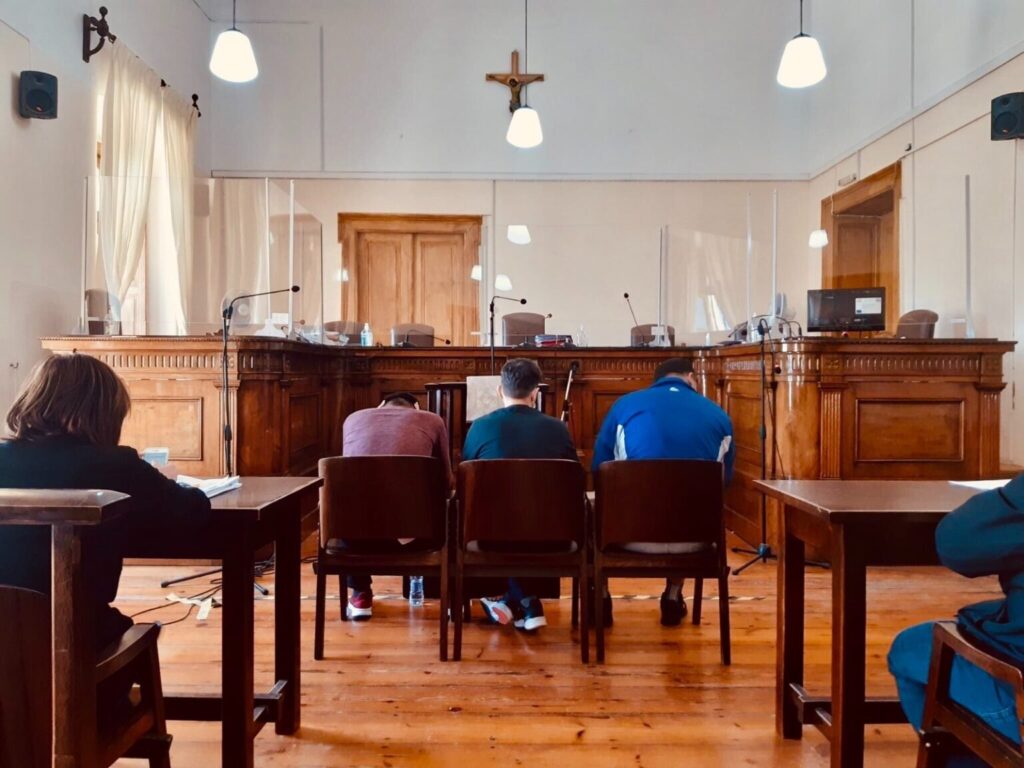 Kheiraldin, Abdallah and Mohamad im Gerichtssaal.