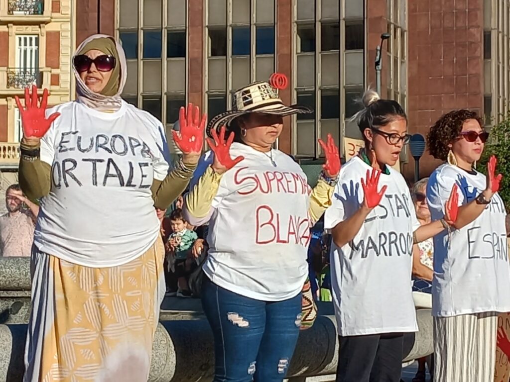 Protest in Brüssel: Blut an den Händen der europäischen Regierungen.